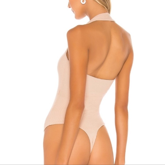 Superdown Candice Halter Bodysuit - Picture 3 of 7
